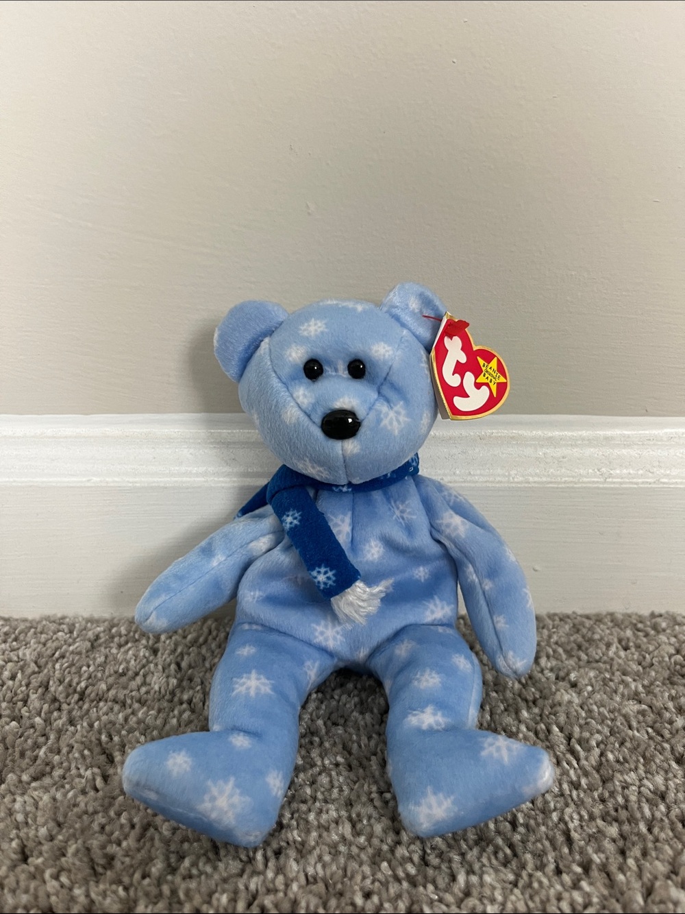 Ty Beanie Baby 1999 Holiday Teddy